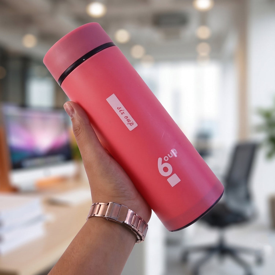Set of 400ml glass water bottles with protective silicone sleeves