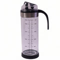 White background of oil dispenser bottle 500ml capacity