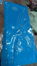 Detailed view of the smooth, non-slip surface texture of the silicone baking mat.